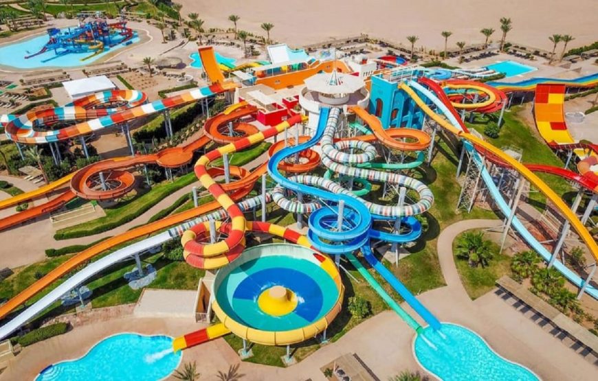 Hurghada: Makadi Water World with Lunch and Transfer