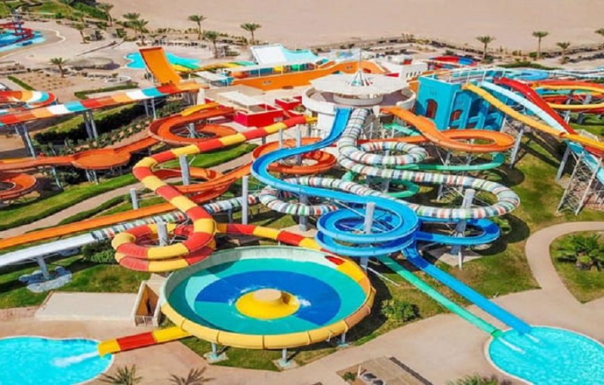 Hurghada: Makadi Water World with Lunch and Transfer