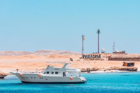 Hurghada: Boat Cruise to Paradise Island Snorkeling and Watersports