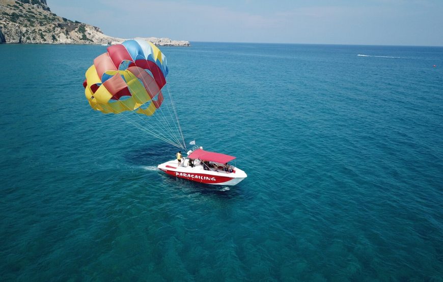 Hurghada: Single Parasailing Adventure Above the Red Sea